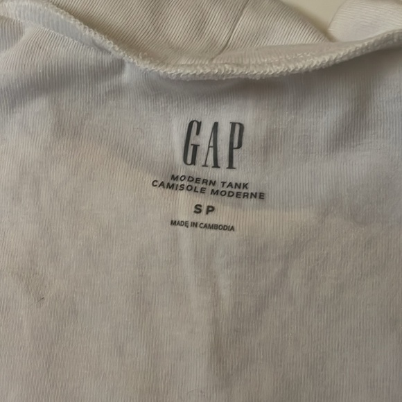 Gap sleeveless tank top with turtle neck - Picture 3 of 3